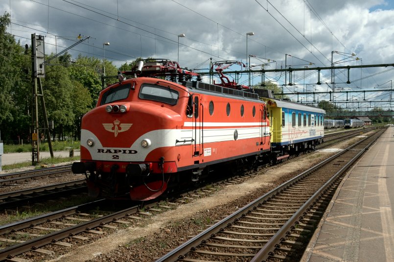 http://www.bachilast.ch/Eisenbahn/images/Dsc_5771.jpg