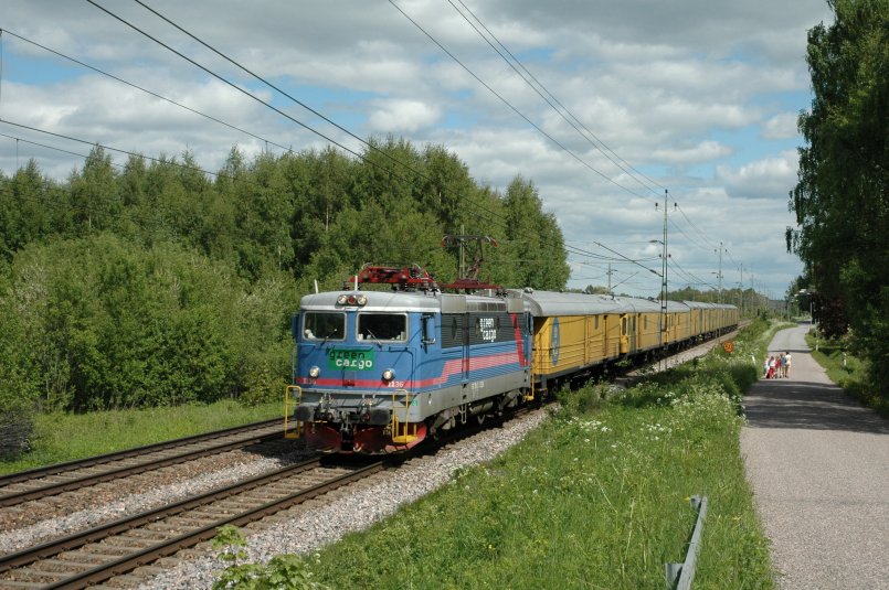 http://www.bachilast.ch/Eisenbahn/images/Dsc_5829.jpg