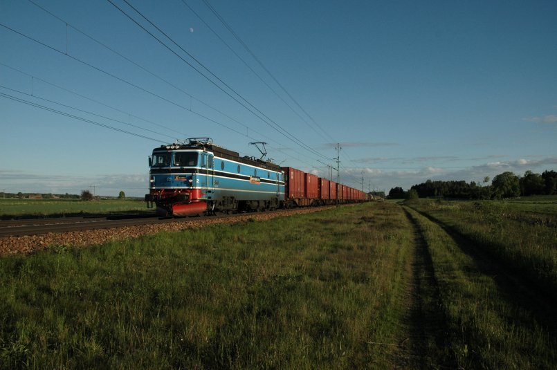 http://www.bachilast.ch/Eisenbahn/images/Dsc_5911.jpg